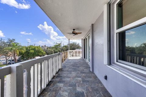 A home in Lake Worth Beach