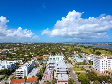 A home in Lake Worth Beach