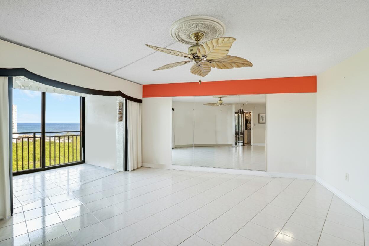 REGENCY HIGHLAND CLUB CON - Residential