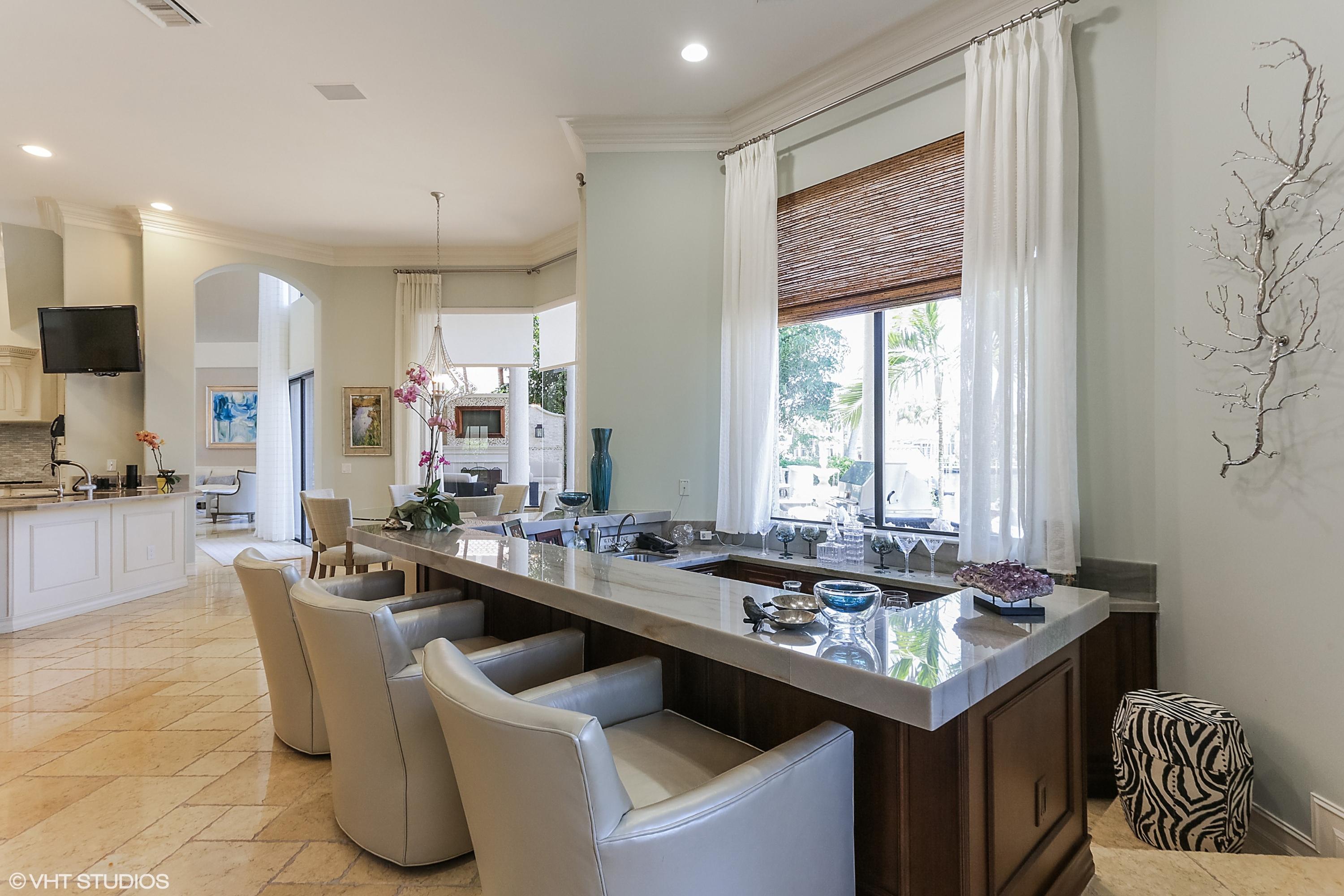 HARBOUR ISLES - Residential