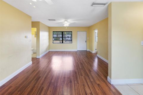 Single Family Residence in Fort Lauderdale FL 361 58th St St 9.jpg