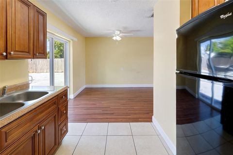 Single Family Residence in Fort Lauderdale FL 361 58th St St 12.jpg