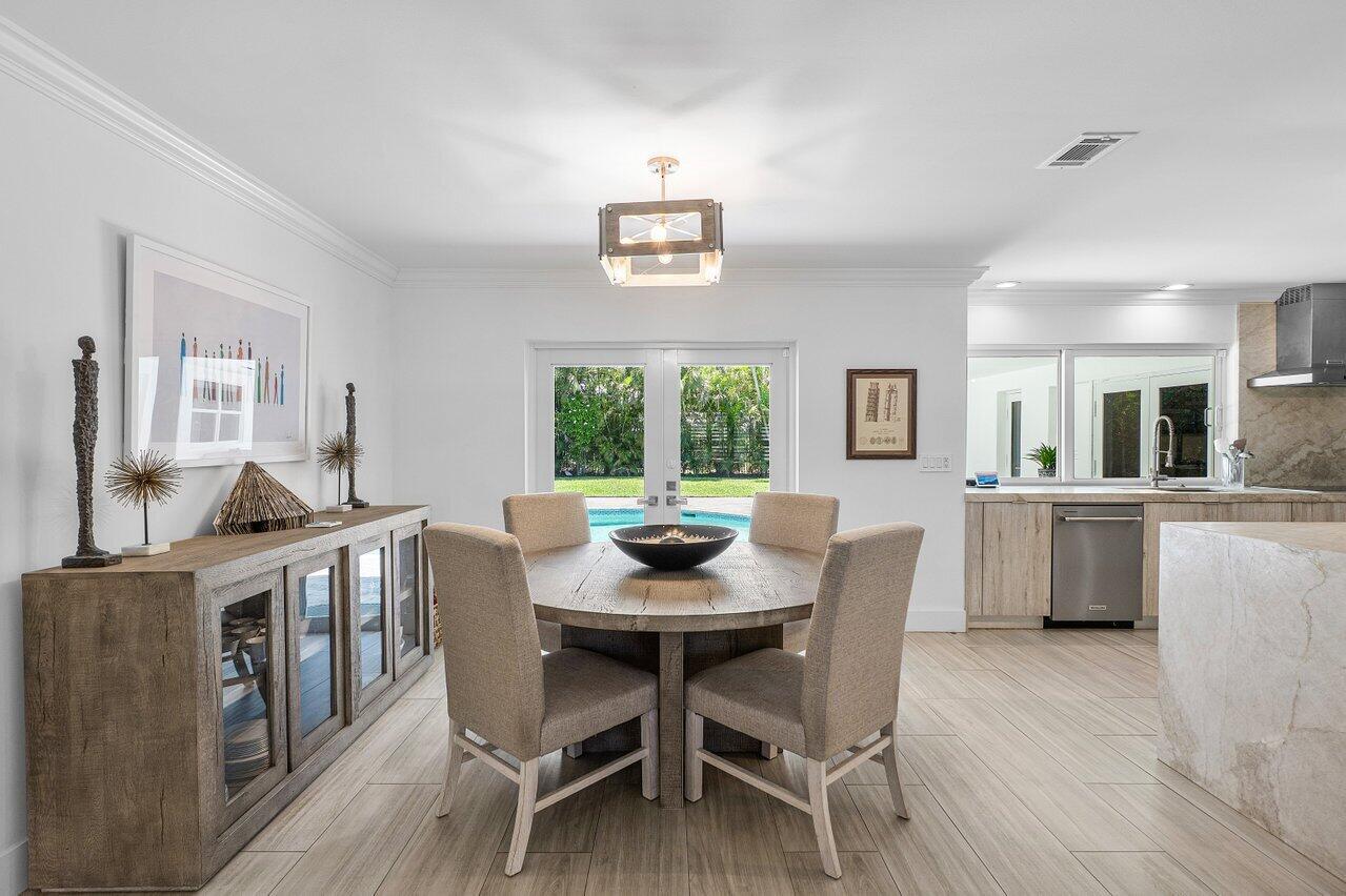 LAKE SHORE ESTS IN - Residential