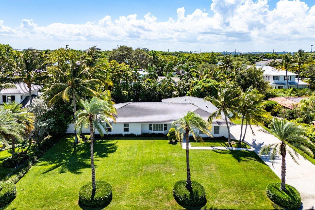 LAKE SHORE ESTS IN - Residential