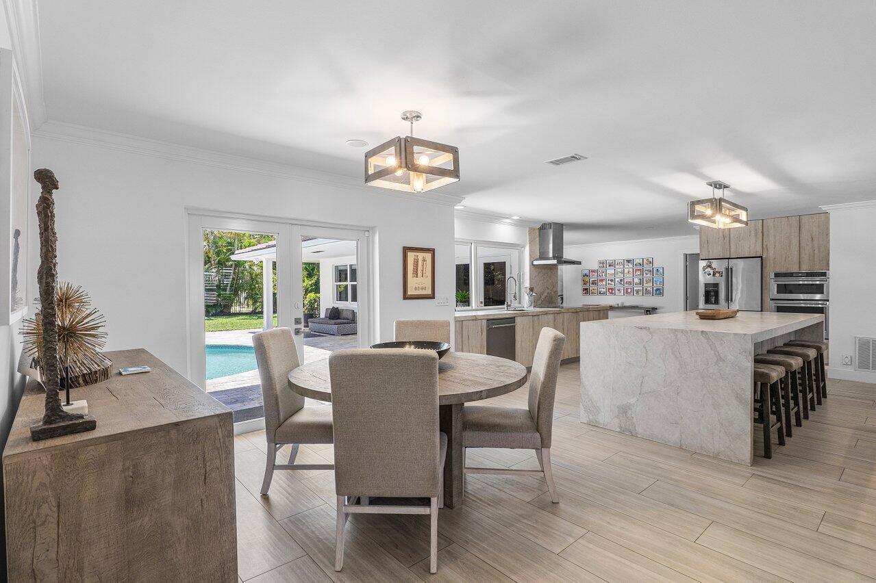 LAKE SHORE ESTS IN - Residential