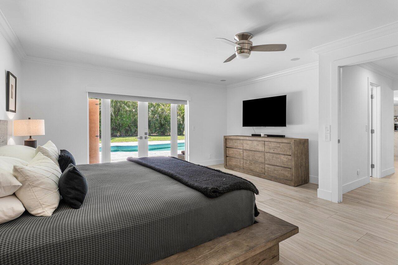 LAKE SHORE ESTS IN - Residential