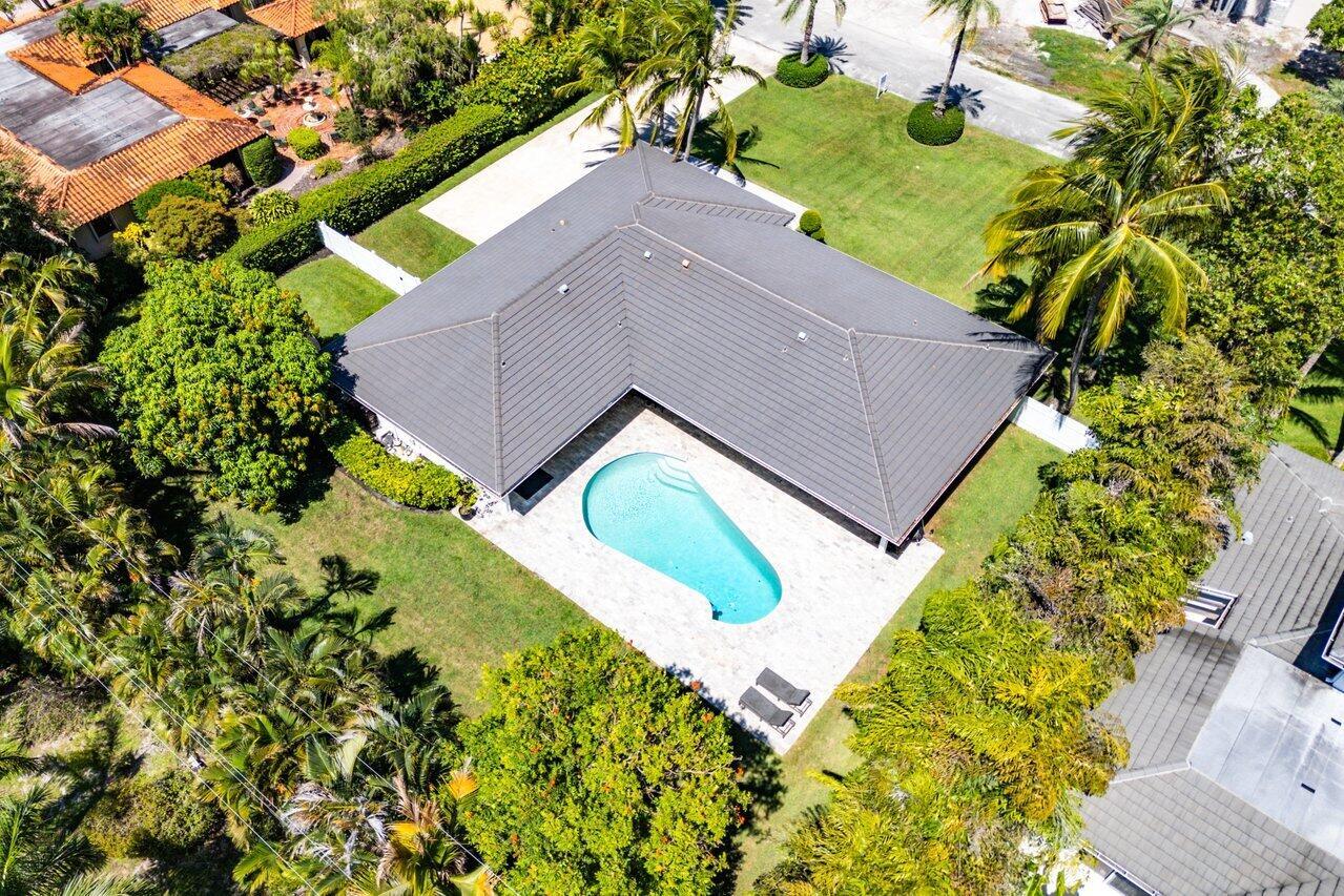 LAKE SHORE ESTS IN - Residential