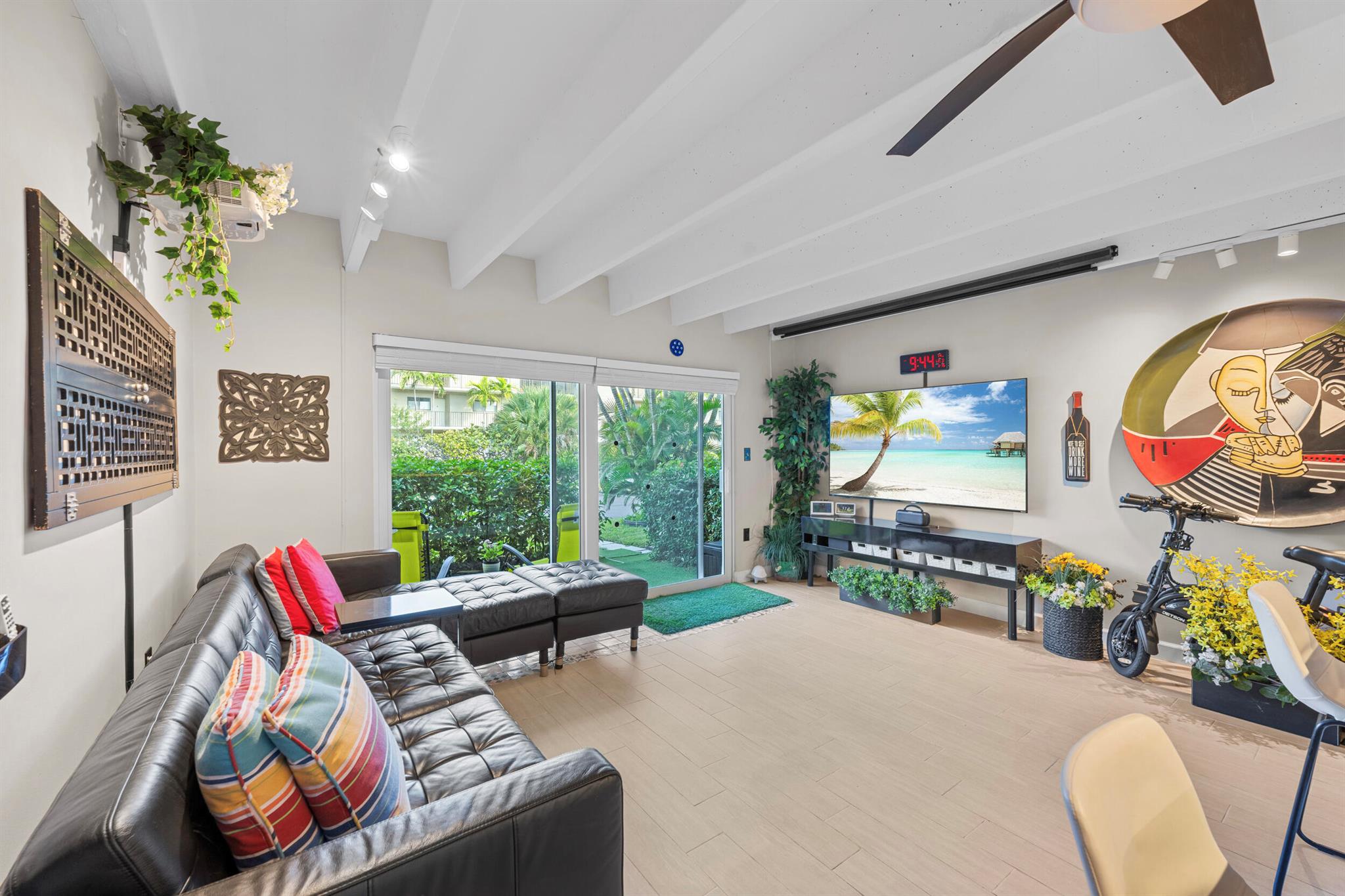 4001 S Ocean Boulevard 115