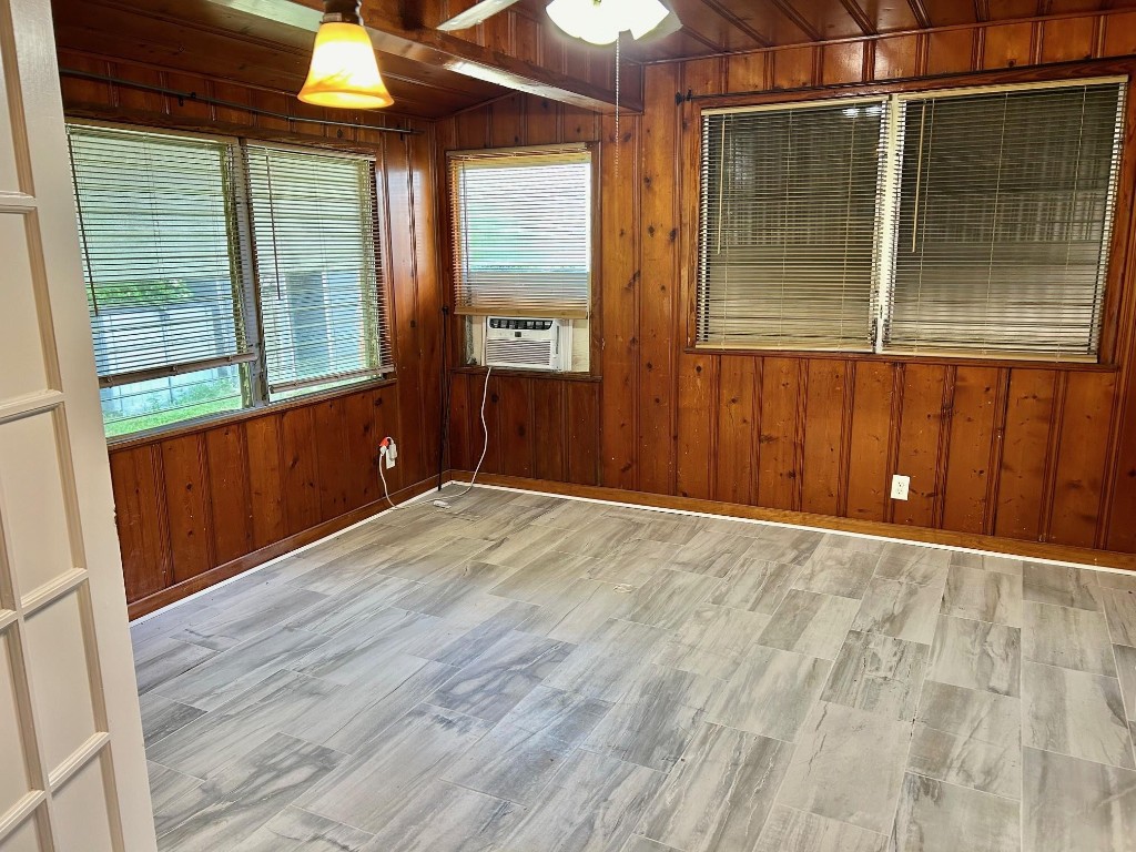 Cresthaven - Residential