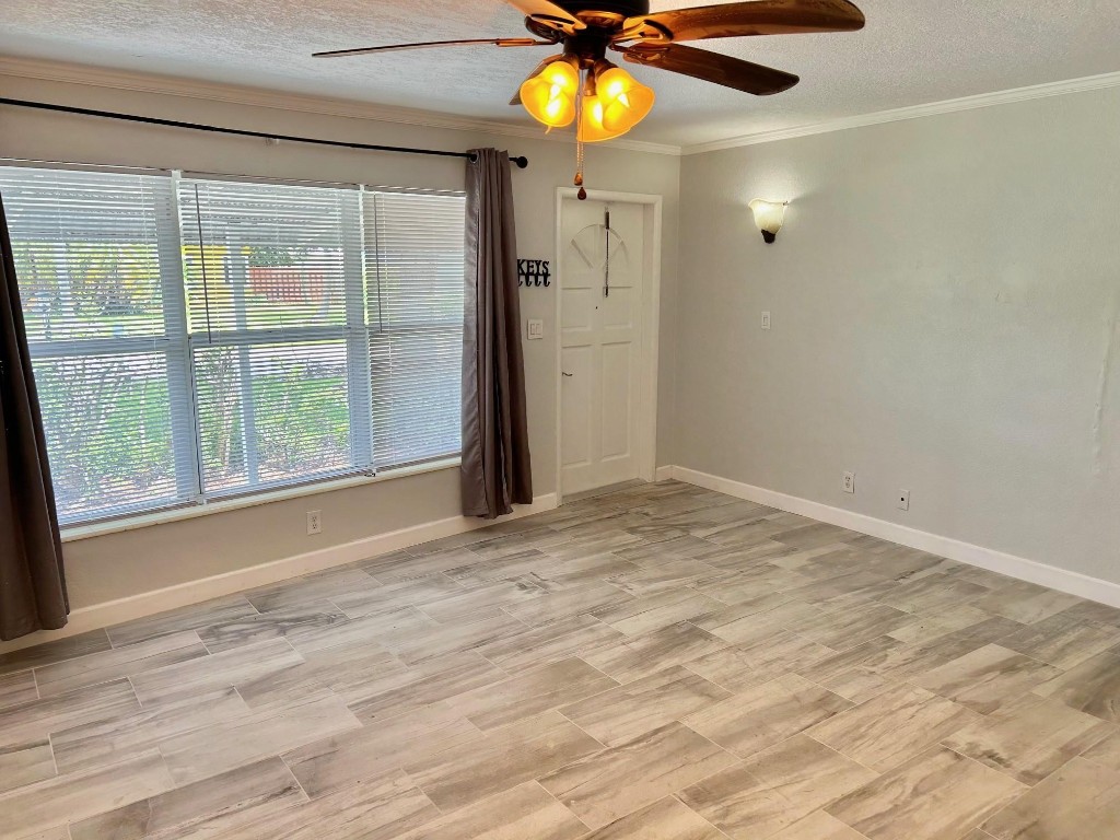 Cresthaven - Residential