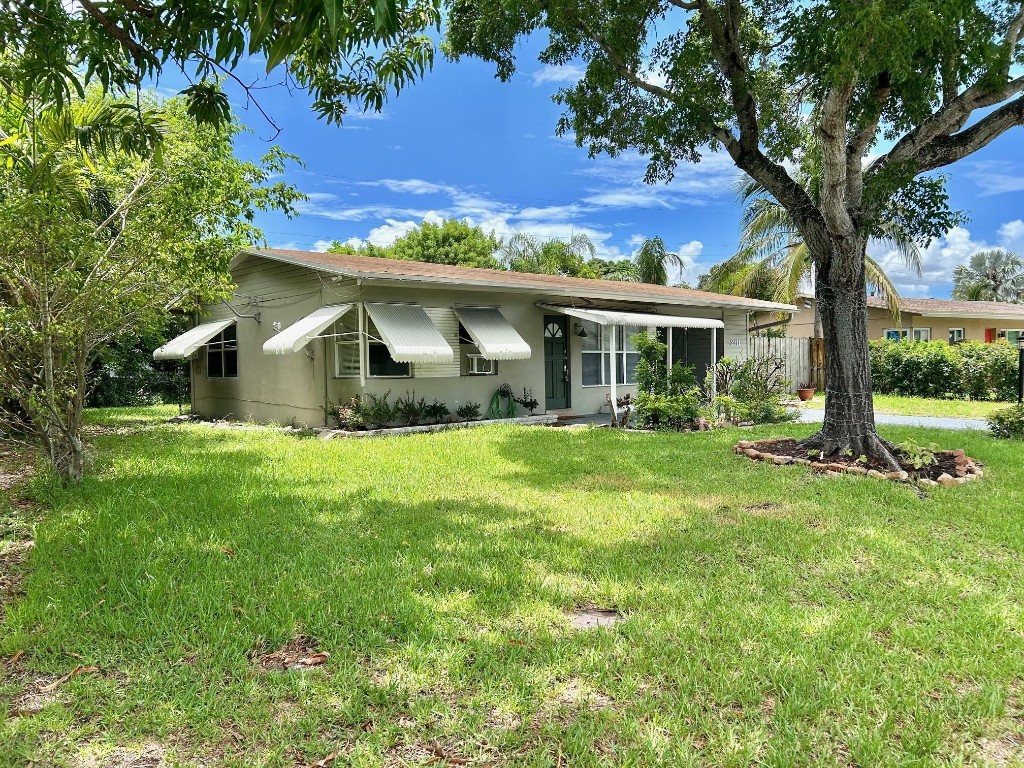 Cresthaven - Residential