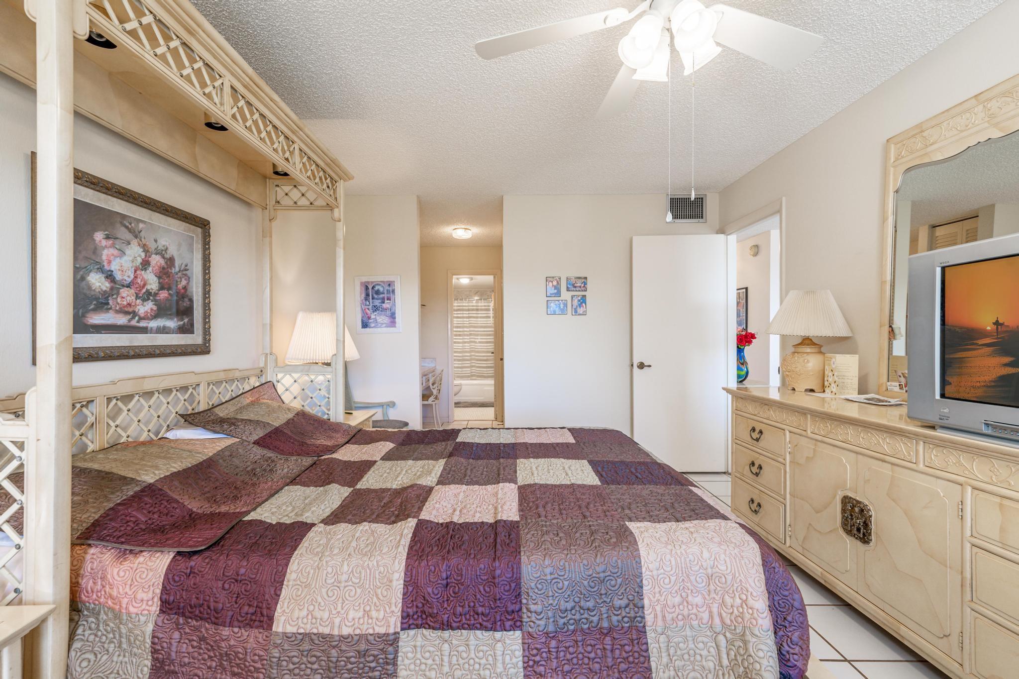 Hollybrook Golf & Tennis - Residential