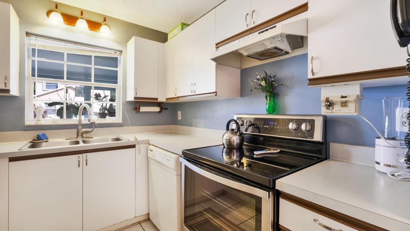 GREATER BOYNTON PLACE 2 - Residential