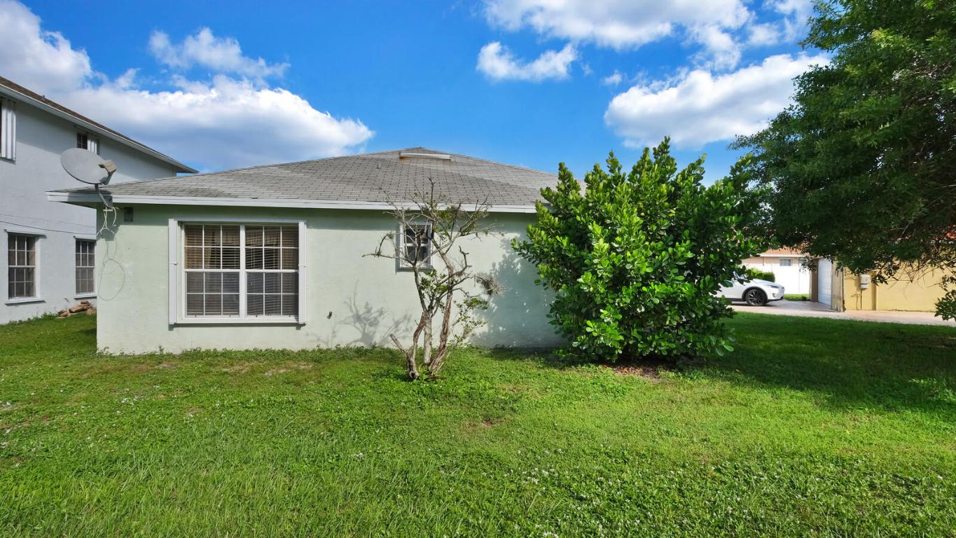 GREATER BOYNTON PLACE 2 - Residential