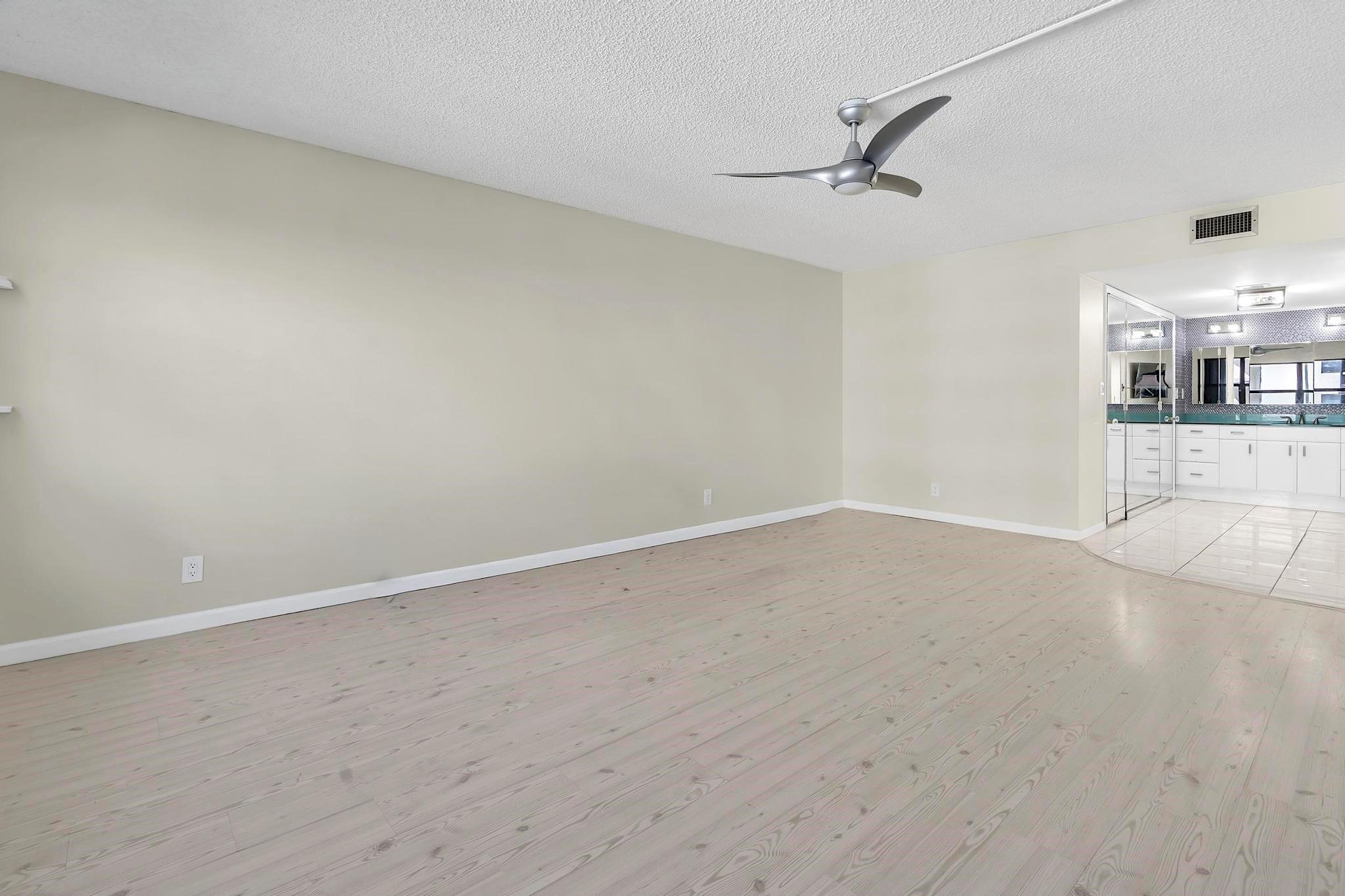 SEA RANCH CLUB B - Residential