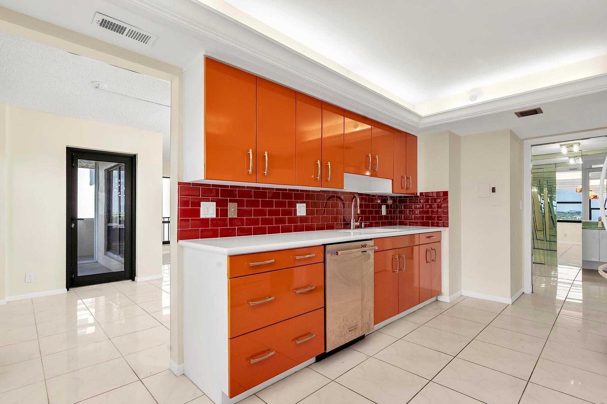 SEA RANCH CLUB B - Residential