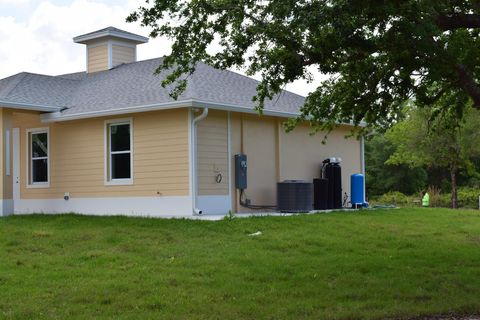 Single Family Residence in Okeechobee FL 17280 278th Street St 5.jpg