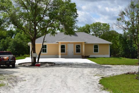 Single Family Residence in Okeechobee FL 17280 278th Street St 12.jpg