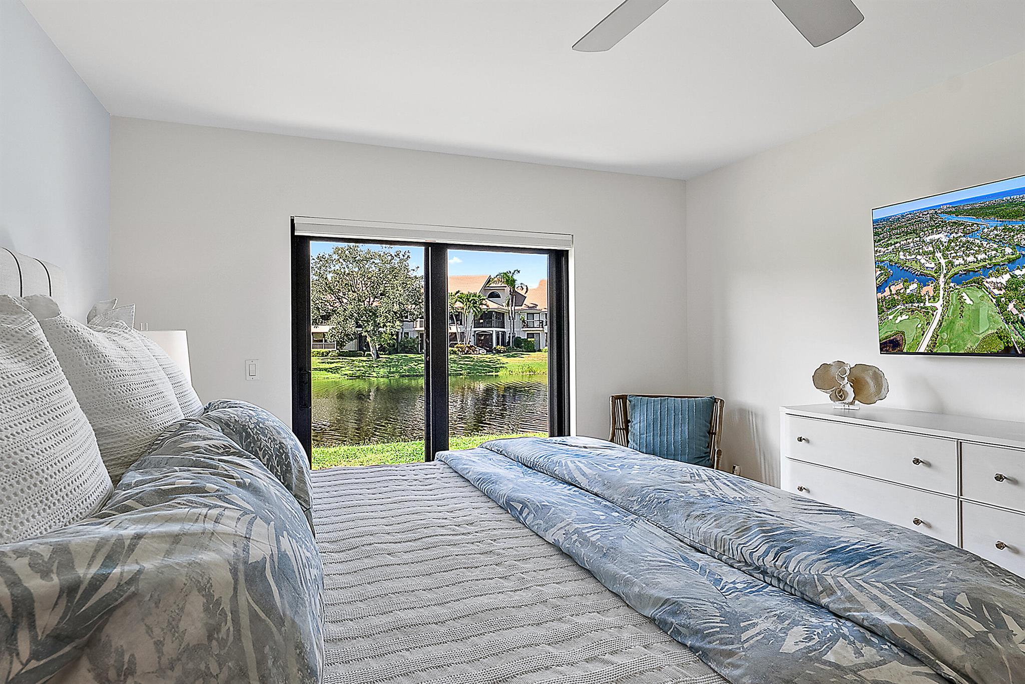Jonathans Landing - Trade - Residential