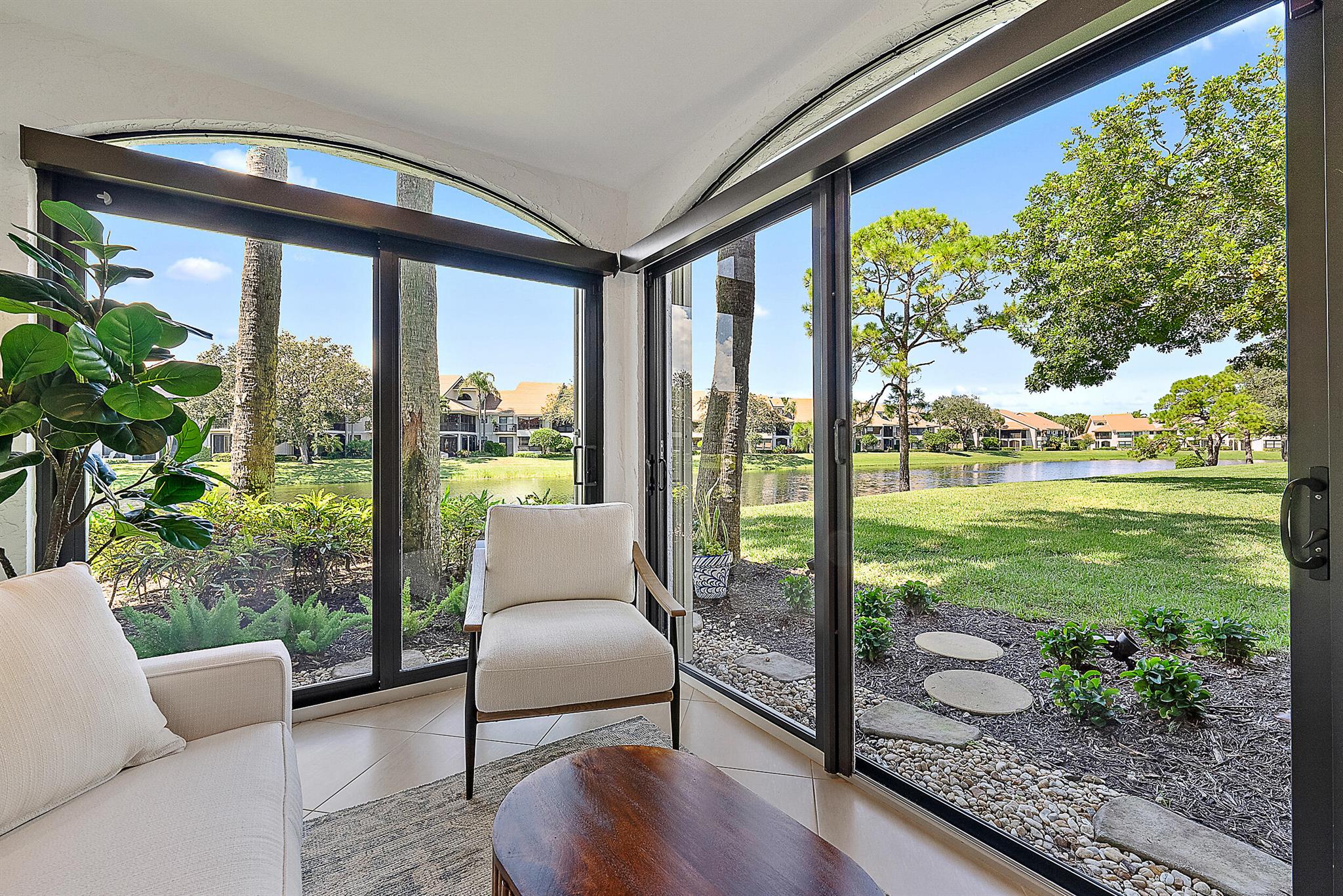 Jonathans Landing - Trade - Residential