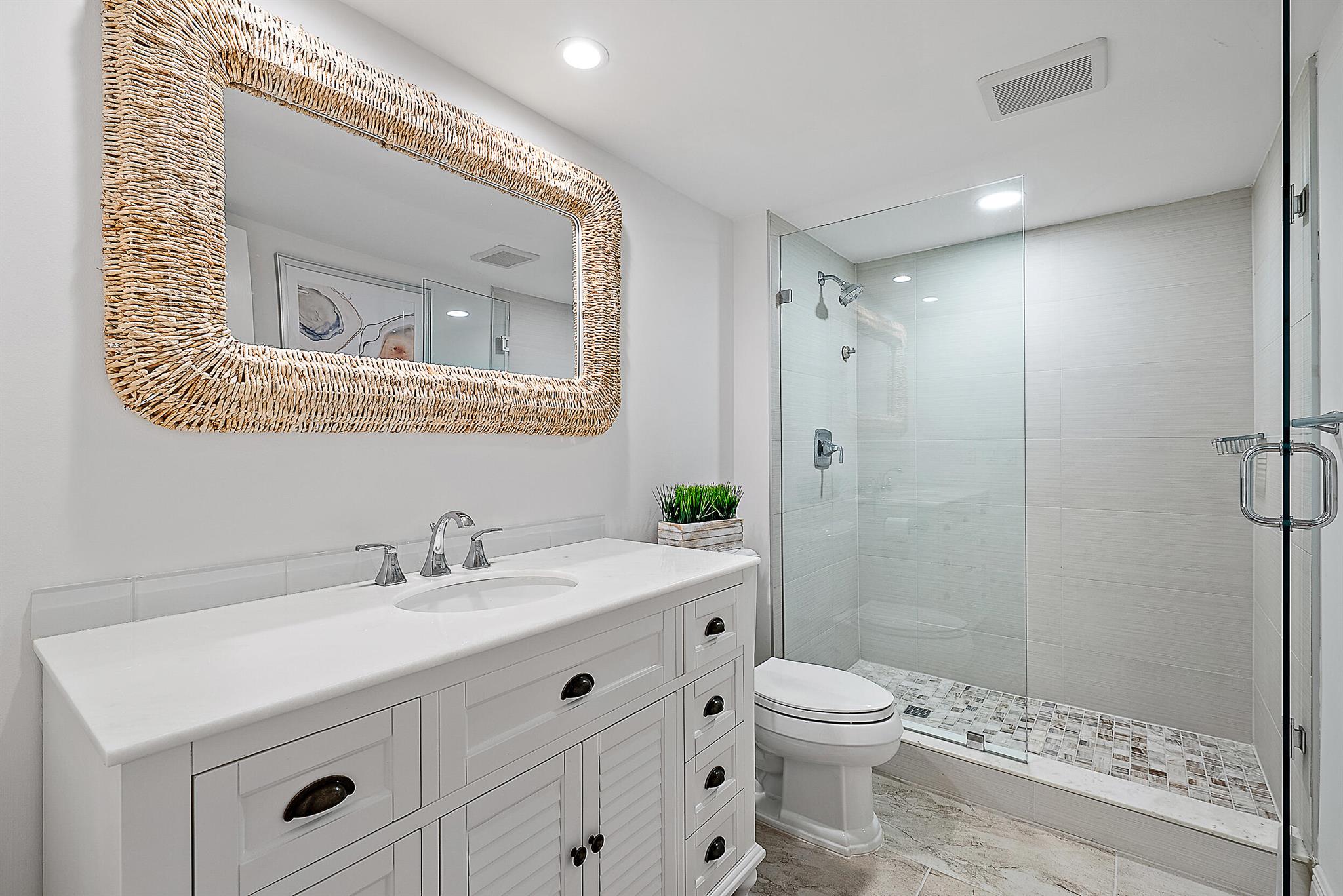 Jonathans Landing - Trade - Residential