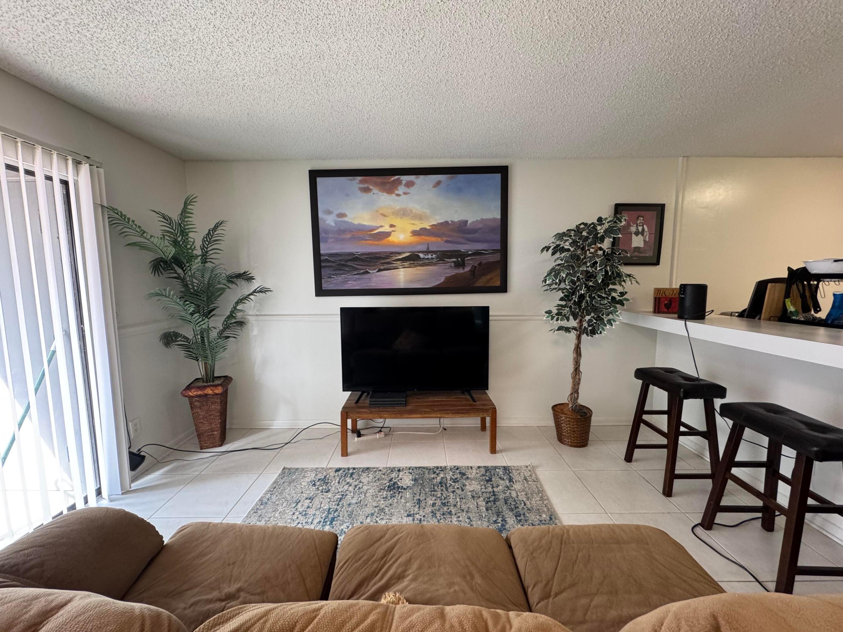 SANDALWOOD OF VERO - Residential Lease