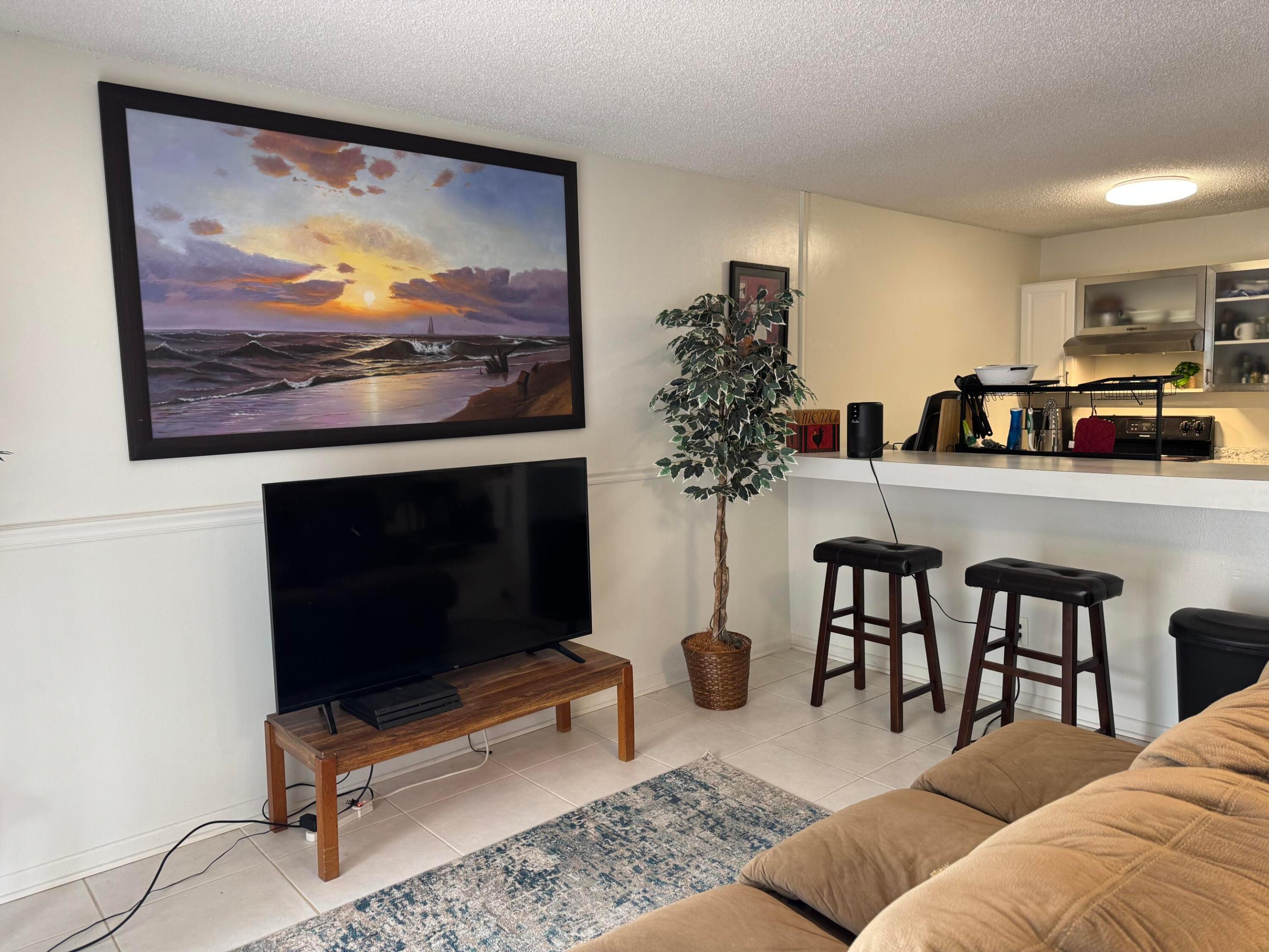 SANDALWOOD OF VERO - Residential Lease