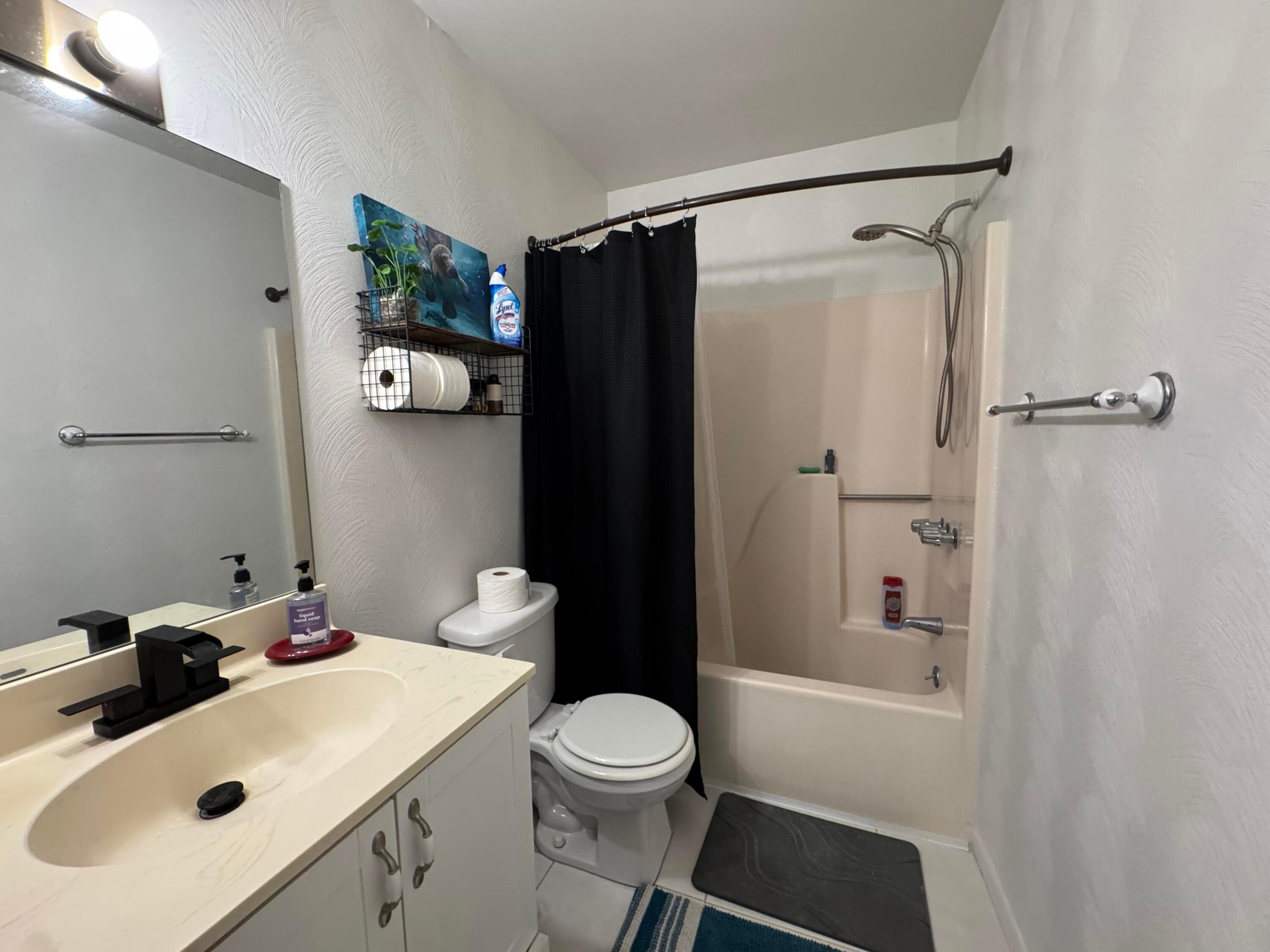 SANDALWOOD OF VERO - Residential Lease