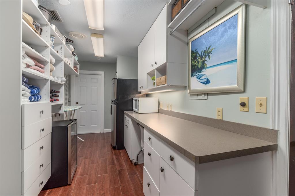 SEAGATE HARBOR - Residential