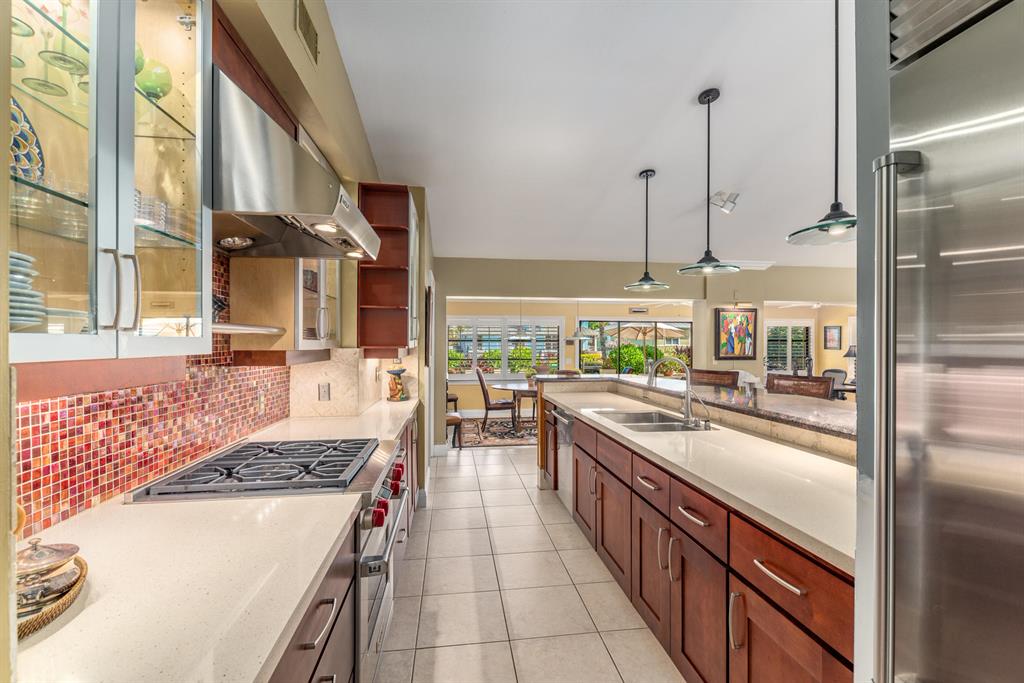 SEAGATE HARBOR - Residential