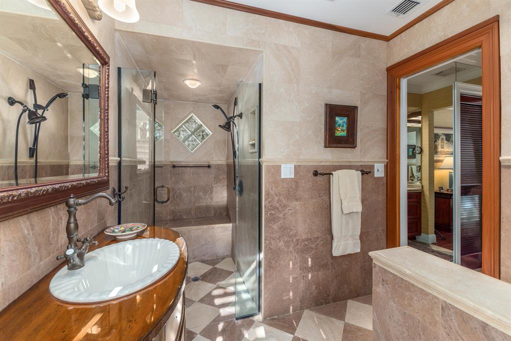 SEAGATE HARBOR - Residential