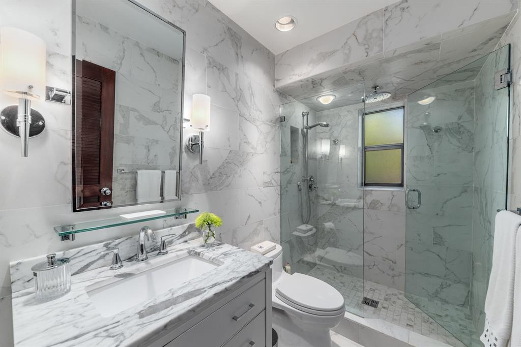 SEAGATE HARBOR - Residential