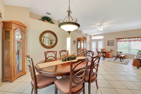 A home in Saint Lucie West