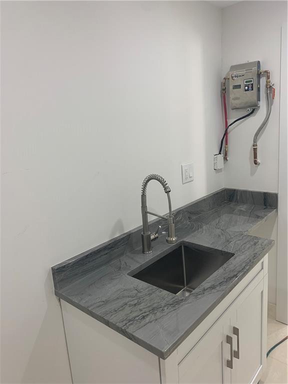 Gillcrest 34-12 B - Residential