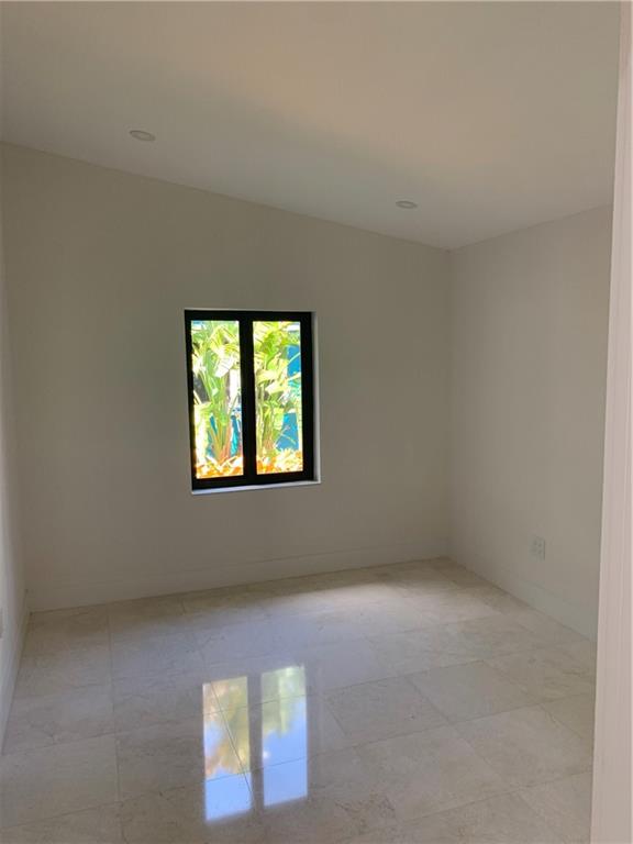 Gillcrest 34-12 B - Residential