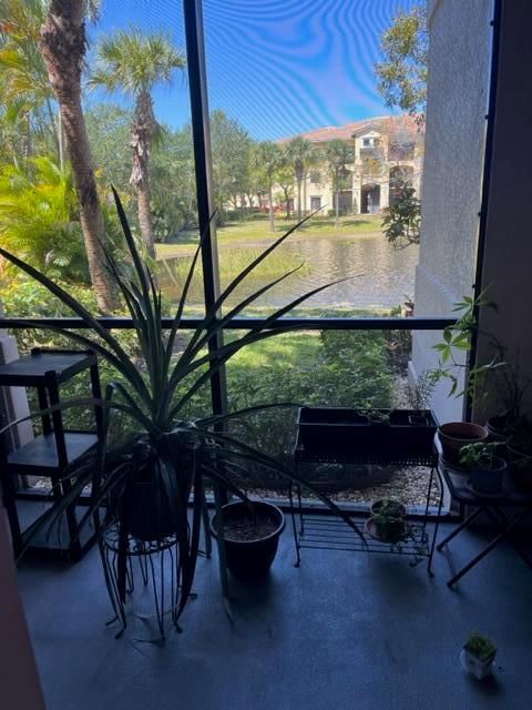 Condominium in Palm Beach Gardens FL 2728 Anzio Court Ct 10.jpg