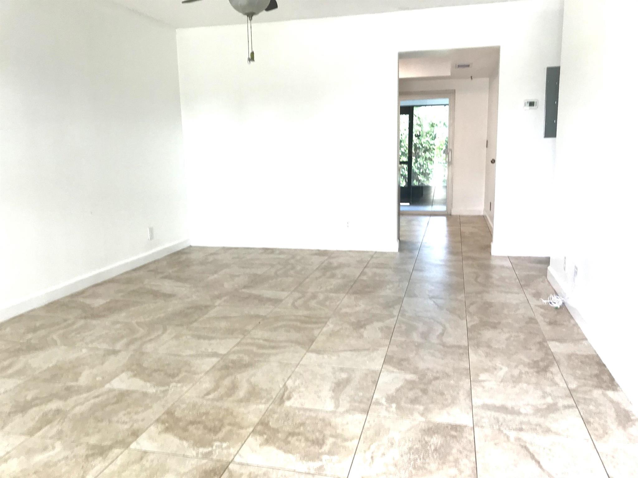 CHATHAM HILLS - Residential Lease