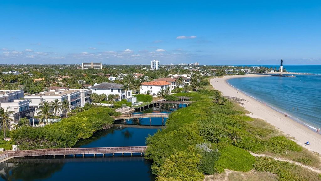 Photo of 1796 Bay Drive #1796, Pompano Beach, FL 33062 (MLS # F10538155)