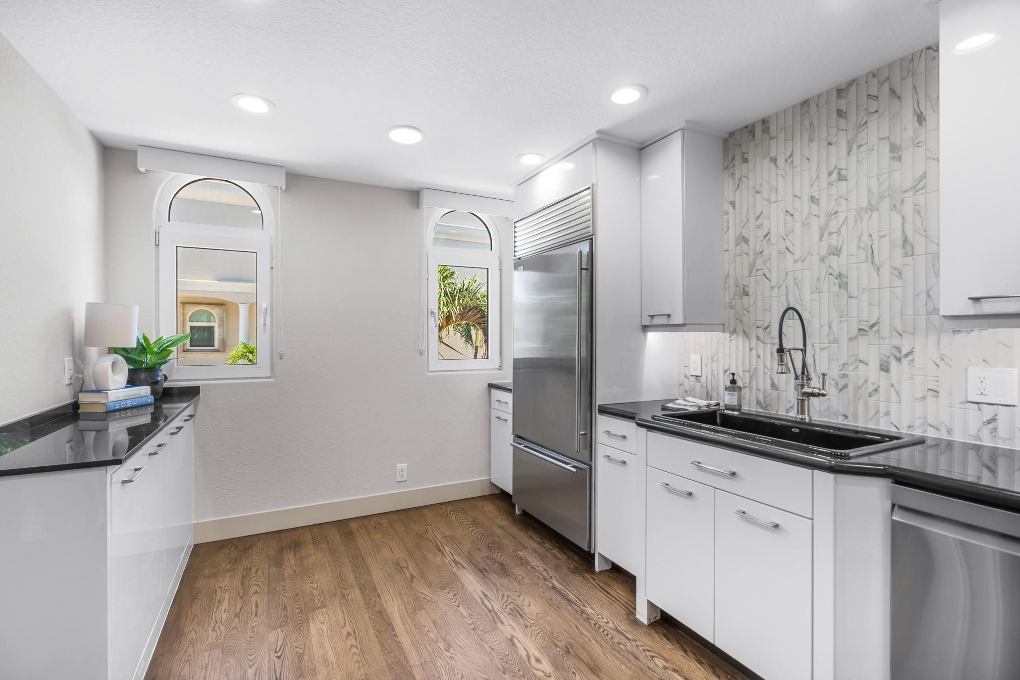 HILLSBORO BAY BY THE SEA - Residential