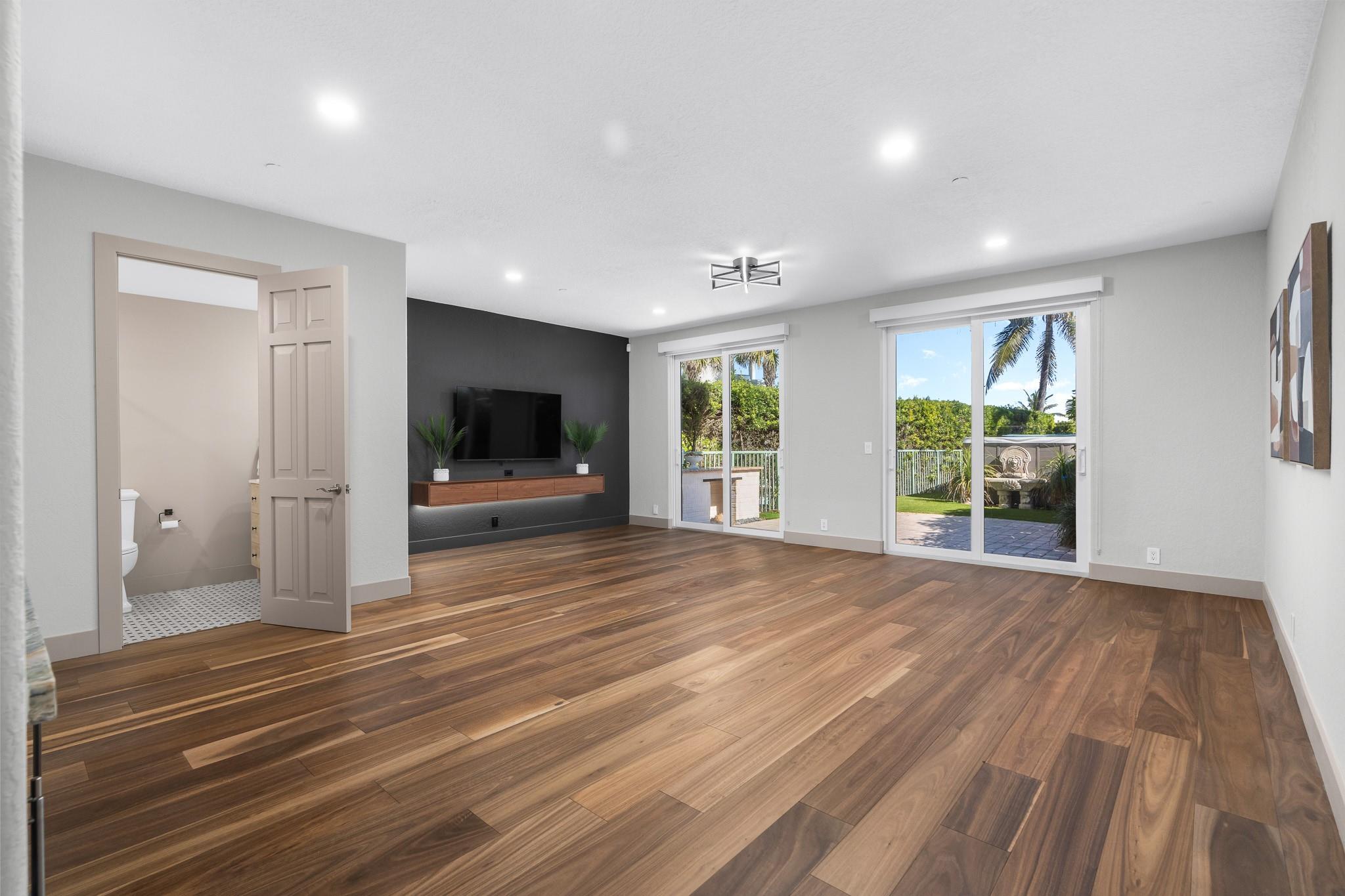 HILLSBORO BAY BY THE SEA - Residential