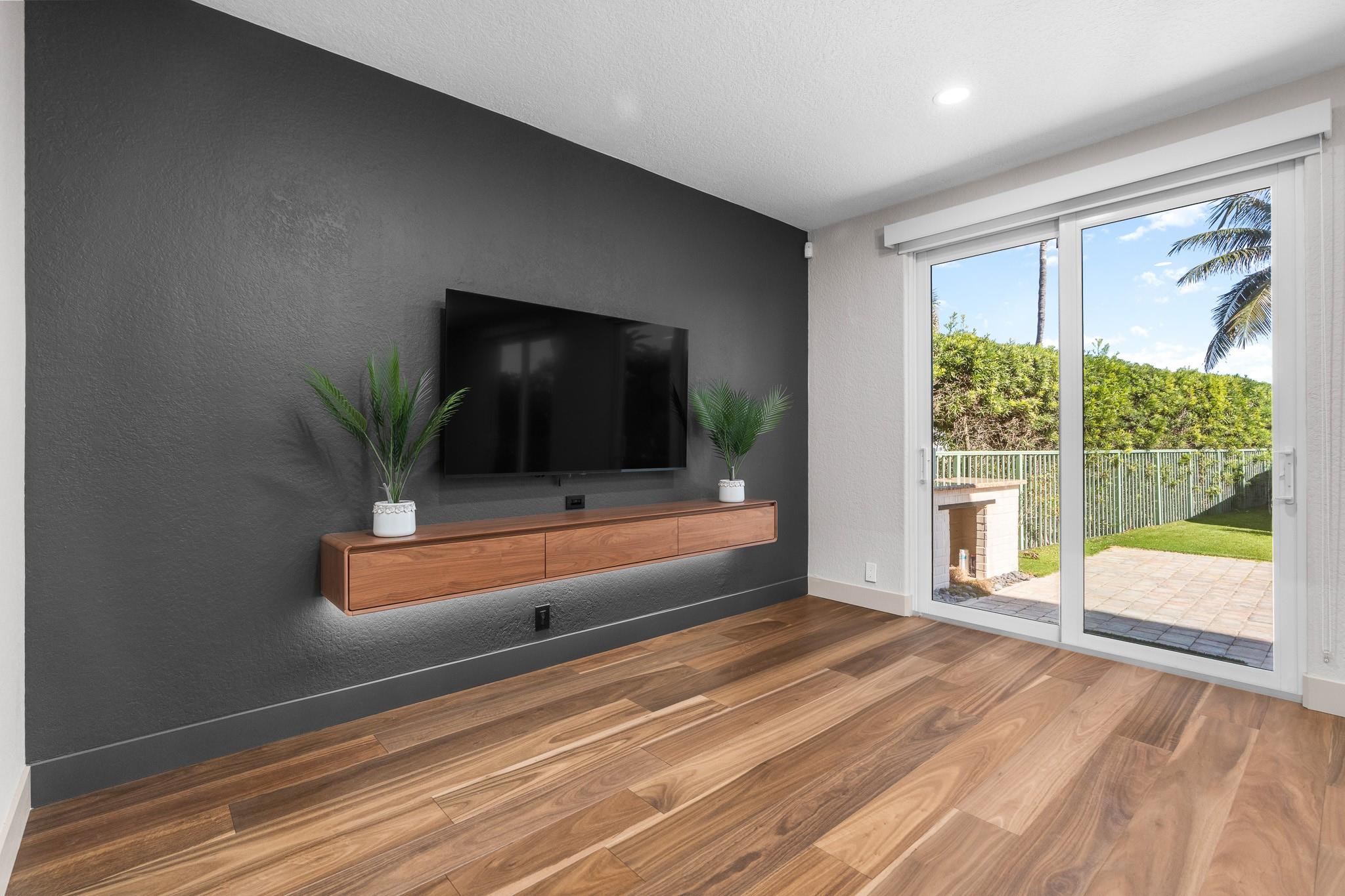 HILLSBORO BAY BY THE SEA - Residential