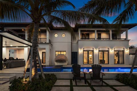 Tiny photo for 4001 NE 24TH Avenue, Lighthouse Point, FL 33064 (MLS # B26053654)