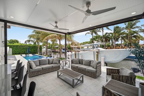 Tiny photo for 4001 NE 24TH Avenue, Lighthouse Point, FL 33064 (MLS # B26053654)
