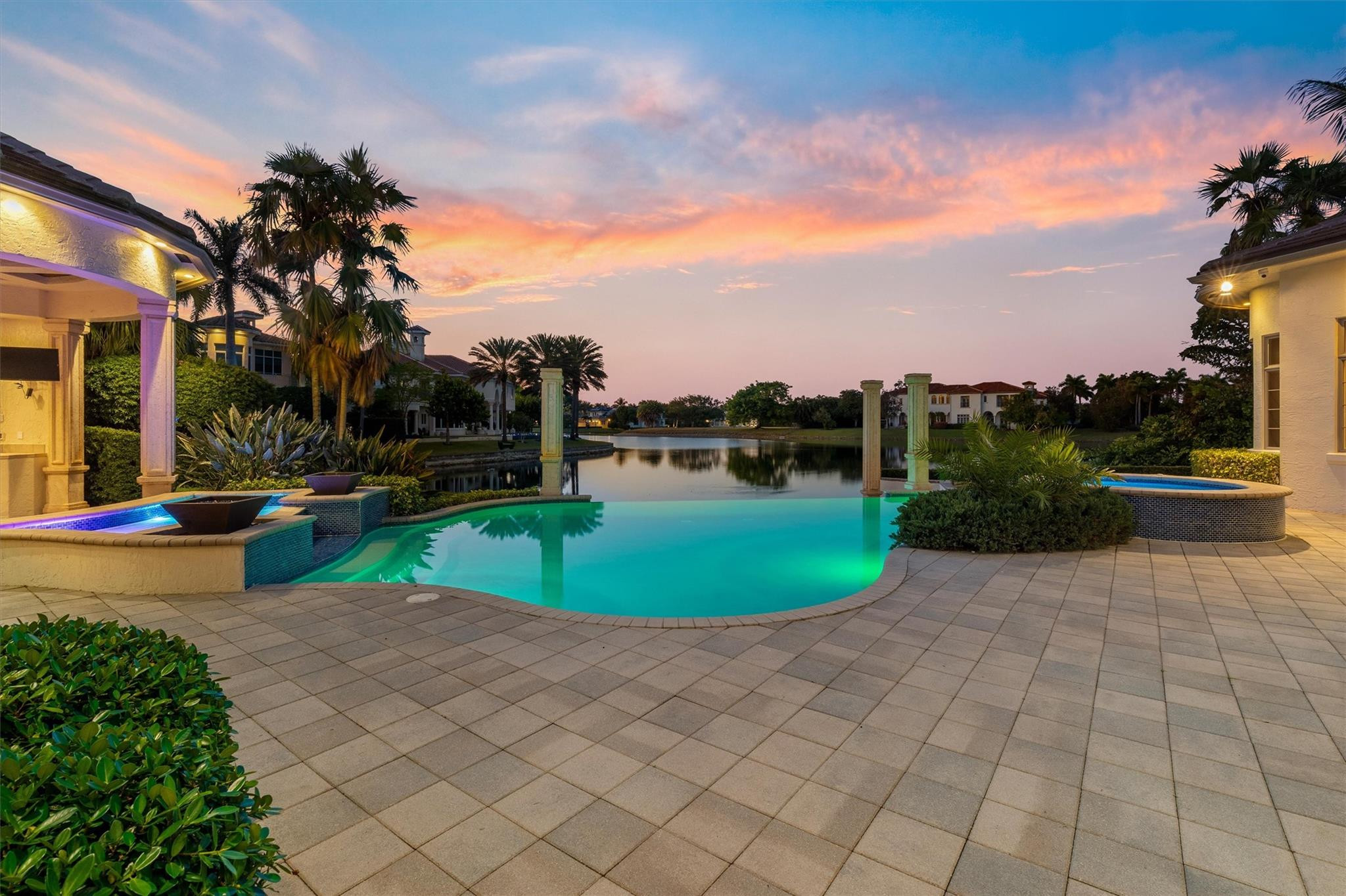 Hawks Landing - Residential