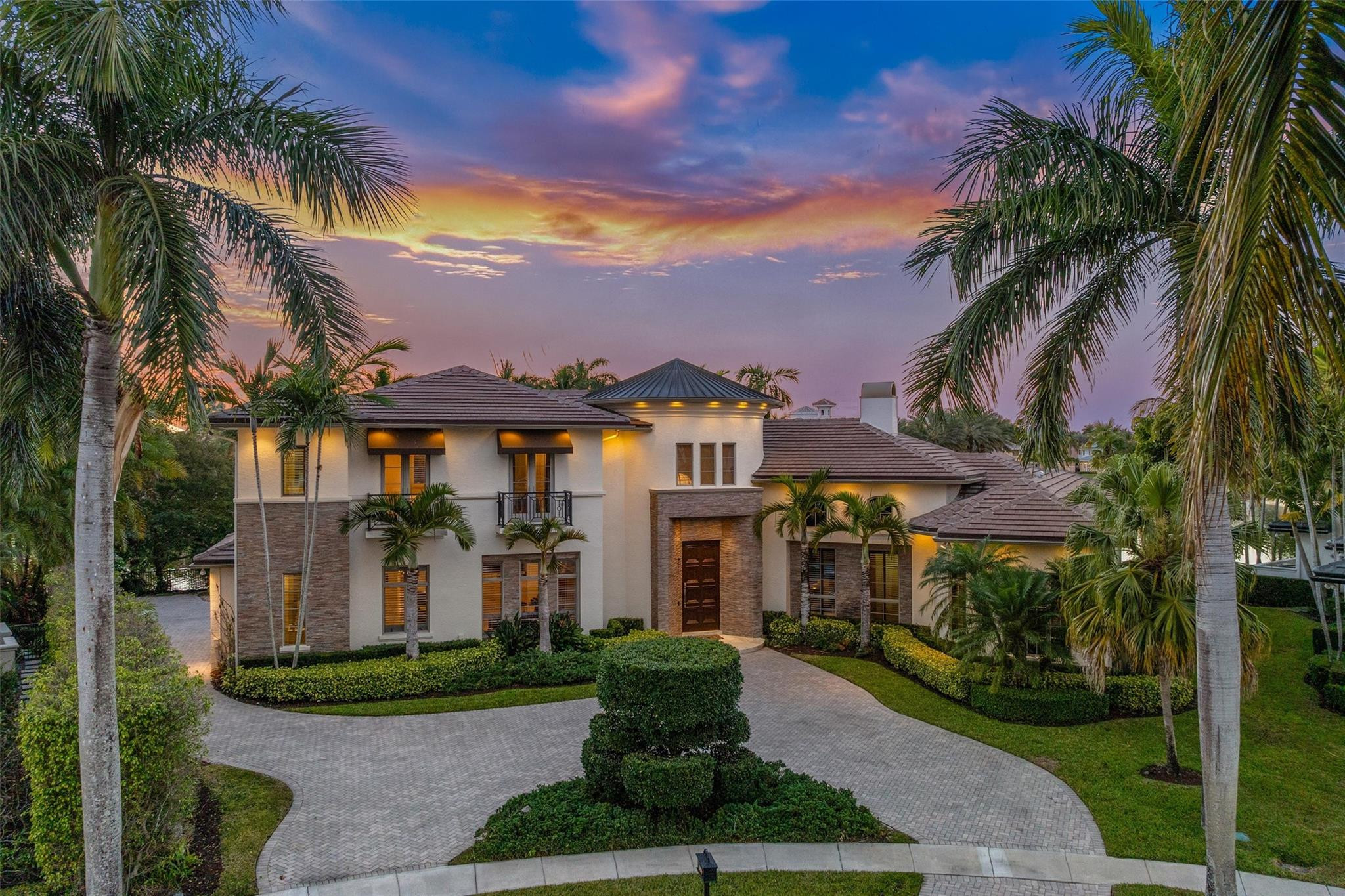 369 Sweet Bay Avenue