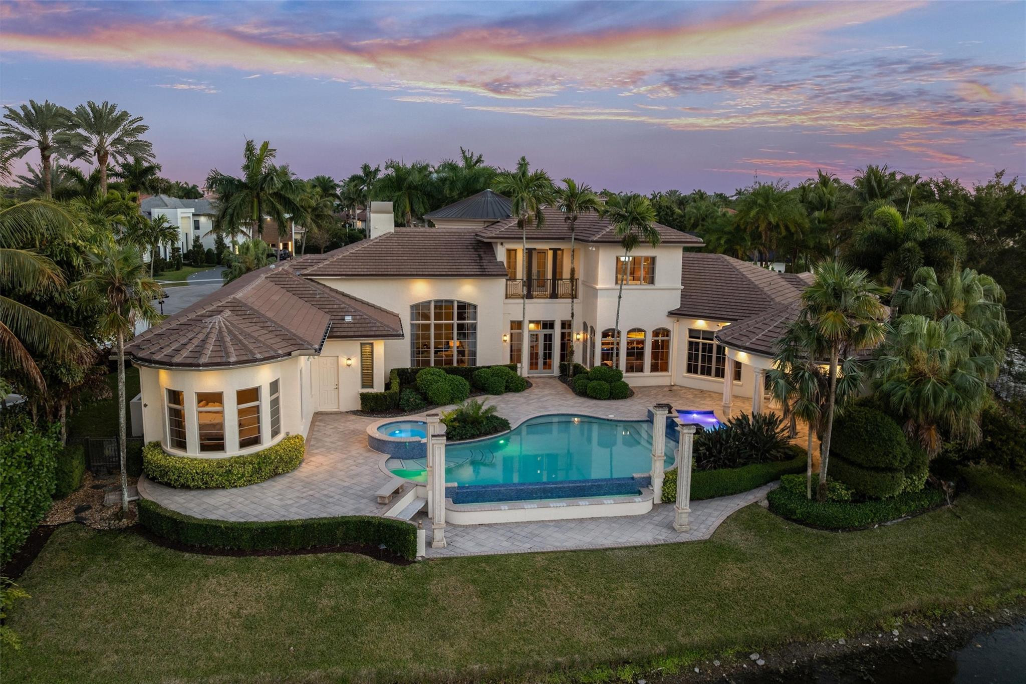 Hawks Landing - Residential