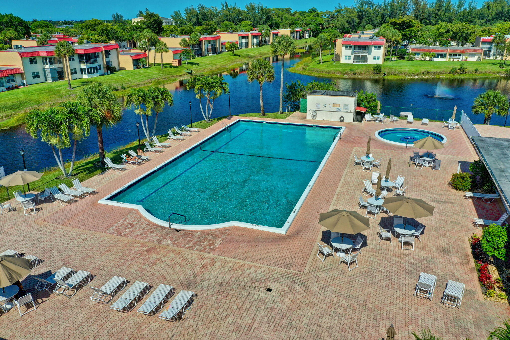 GOLDEN LAKES VILLAGE  CONDO 1 THRU 13-A - Residential