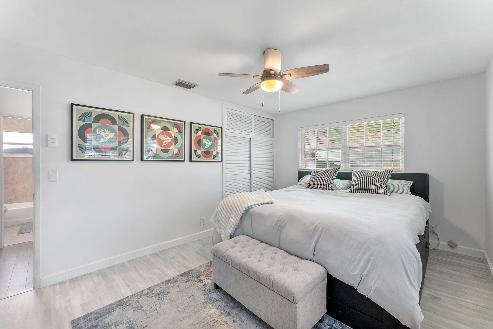 Coral Manor 2nd Add 55-37 - Residential