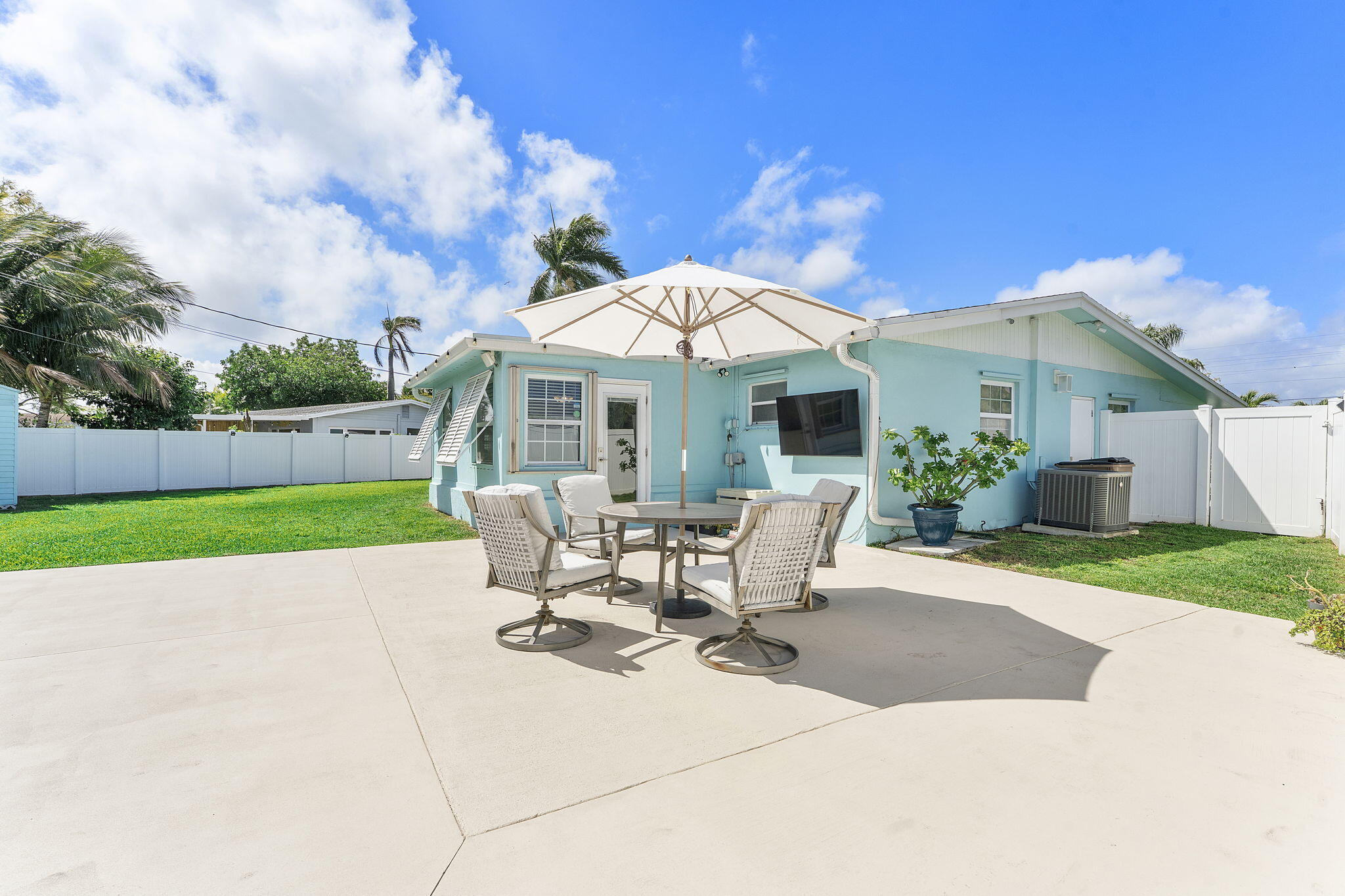 Coral Manor 2nd Add 55-37 - Residential