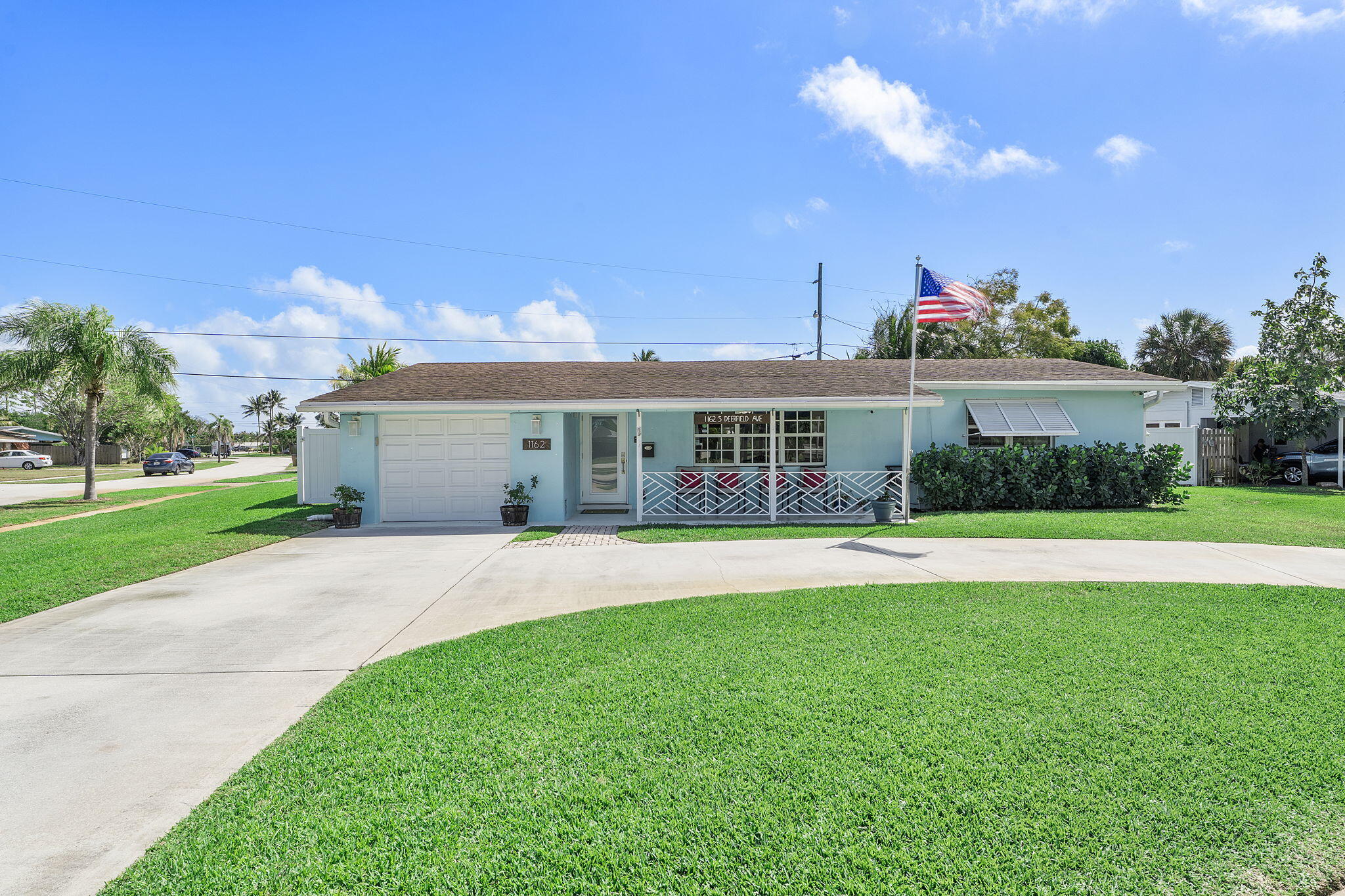 Coral Manor 2nd Add 55-37 - Residential